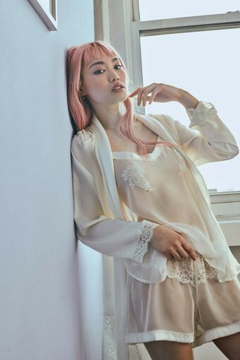 Fernanda Ly Nude Leaks Photo 3