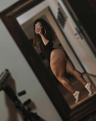 fernanda.p.deleon Nude Leaks Photo 2