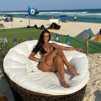 Fernanda Striffler / fernanda.striffler Nude Leaks Photo 1