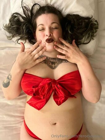 ferociousluci Nude Leaks Photo 29