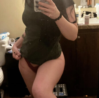 Ferocityflame / amandalauraderrick Nude Leaks OnlyFans Photo 9