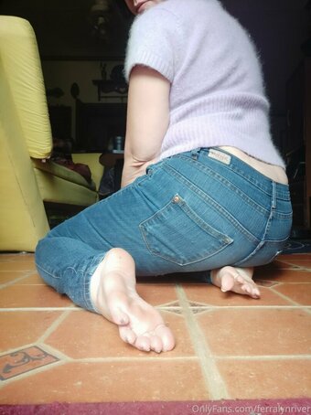 ferralynriver Nude Leaks Photo 25