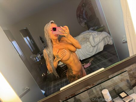Ferrarijay / FerrariJay6 / NotYourOrdinaryBarbie / ferrarijayy / https: Nude Leaks OnlyFans Photo 16