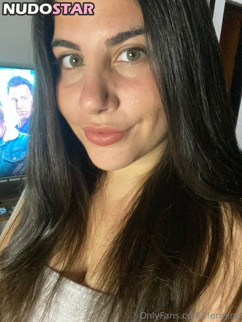 ffermina Nude  4