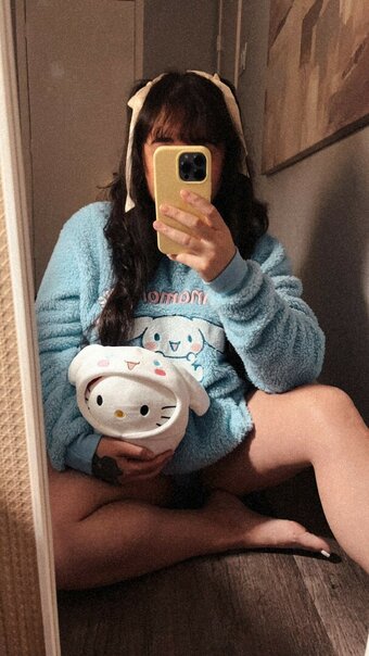 ffsroxanne / ffs_roxanne / https: Nude Leaks Photo 3