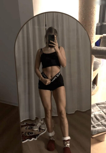 Fibi Nude Leaks Photo 7