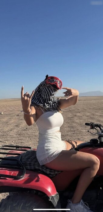 Fibi Nude Leaks Photo 8