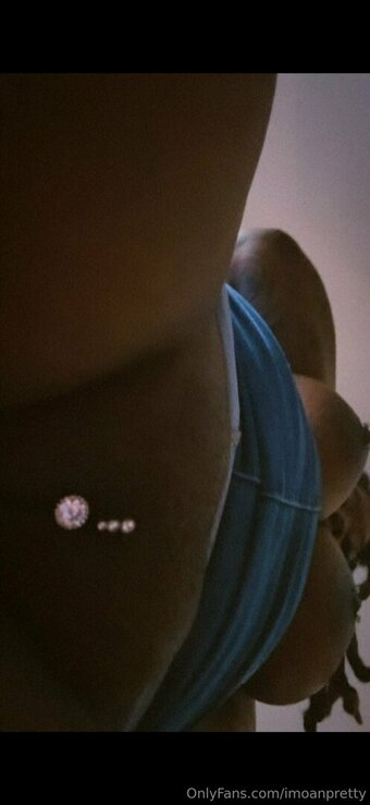 _FigureVIII / favicon.ico / https: / imoanpretty Nude Leaks OnlyFans Photo 4