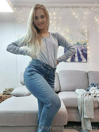 fiittymitty Nude Leaks Photo 13