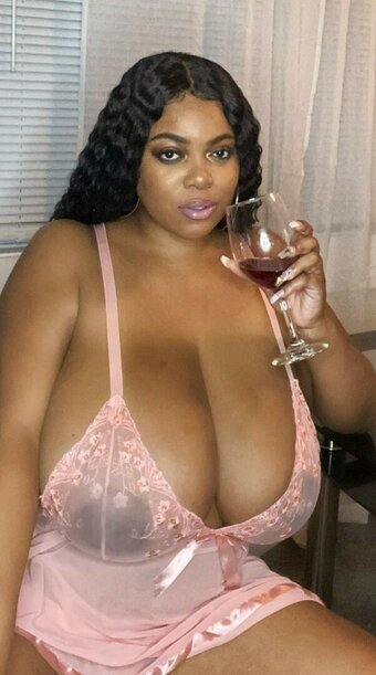 finallyagoddess / finally__goddess / finallyagoddess2 Nude Leaks OnlyFans Photo 44