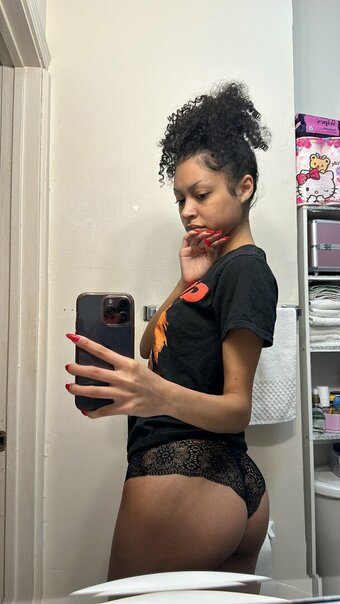 Finegalchas / Chas C / icygalchas Nude Leaks OnlyFans Photo 4