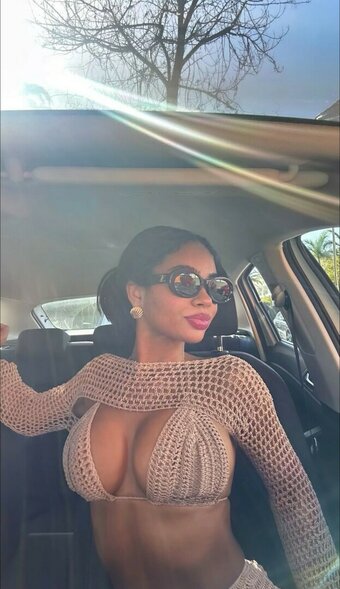 finy / bugsisdead / finnyfansvip / finymuch / gfiny._ Nude Leaks OnlyFans Photo 1