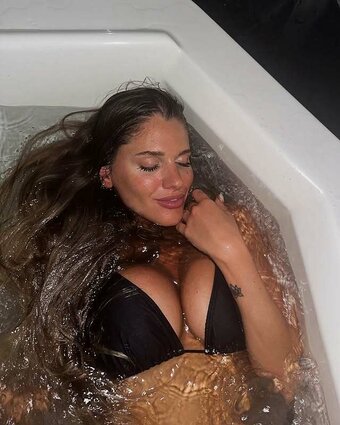 fiofittipaldi / Fiorella Fittipaldi Nude Leaks Photo 1