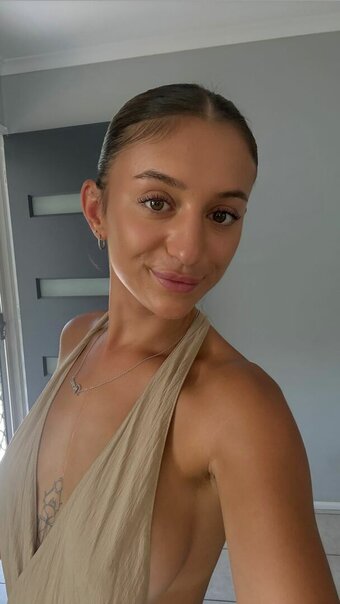 Fiona Lundgaard / Danish hottie with pierced nipples / fiona_lundgaard Nude Leaks Photo 10