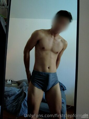 firststepforman Nude Leaks Photo 22