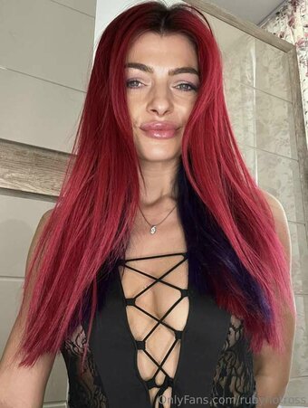 Fit Readhead Ruby / https: / rubyhotross / therubywitch82 Nude Leaks OnlyFans Photo 22