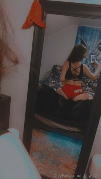 fitting_420 Nude Leaks Photo 15