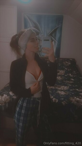 fitting_420 Nude Leaks Photo 18