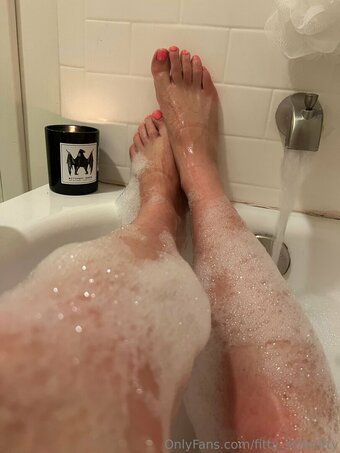 fitty_schmitty Nude Leaks Photo 6