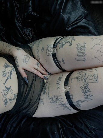 Fixi18 Nude Leaks Photo 3