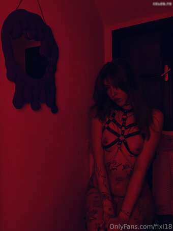 Fixi18 Nude Leaks Photo 23