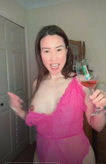 flag_iris / _flag_iris_91 / irisadamsone / nikkiflag2 Nude Leaks OnlyFans Photo 17