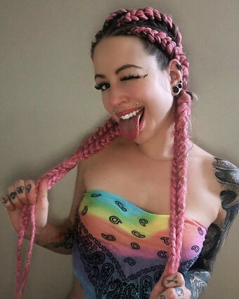 Flash Diamond / flashdiamond / imflashdiamond Nude Leaks OnlyFans Photo 2