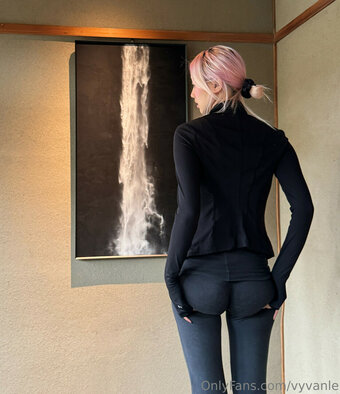 Flat Asses / pancake.booty Nude Leaks Photo 9