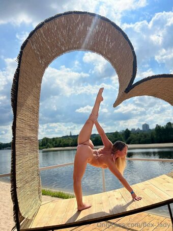 flex_lady Nude Leaks Photo 2