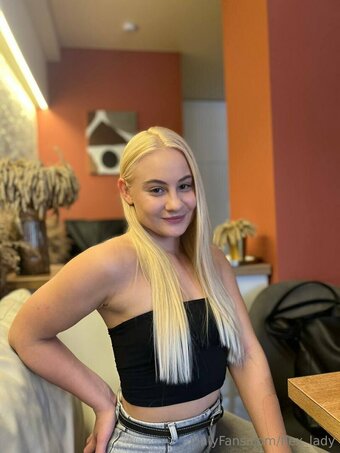 flex_lady Nude Leaks Photo 4