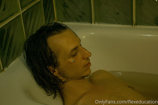 flexeducation Nude Leaks Photo 9