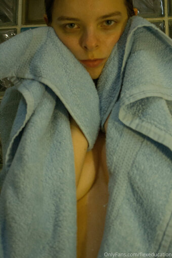 flexeducation Nude Leaks Photo 11