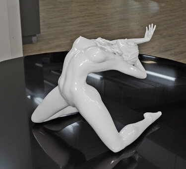 Flexible Nude Leaks Photo 4