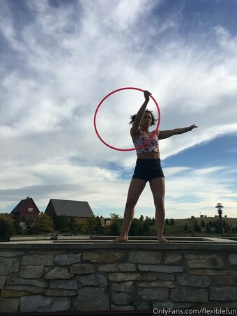 flexiblefun Nude Leaks Photo 27