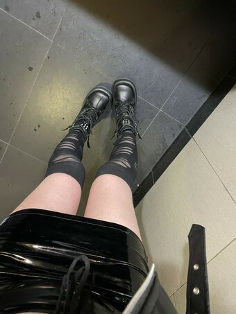 Flexuh / FlexuhVR Nude Leaks Photo 3