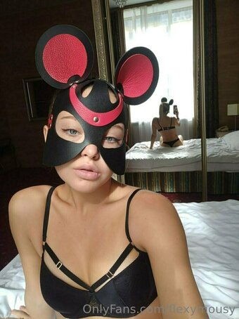 flexymousy Nude Leaks Photo 11