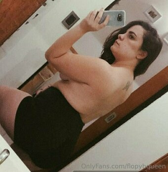 flopybqueen Nude Leaks Photo 18
