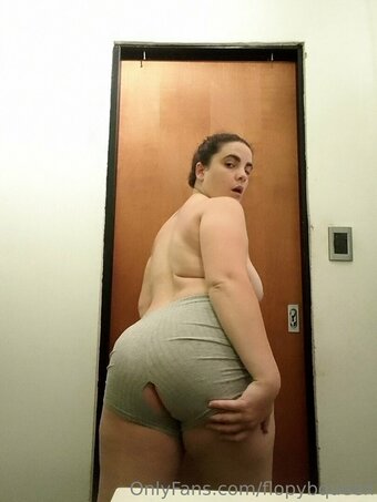flopybqueen Nude Leaks Photo 27