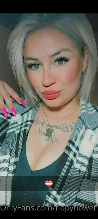 flopyflower Nude Leaks Photo 10