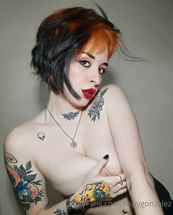 flopygonzalez Nude Leaks OnlyFans Photo 4