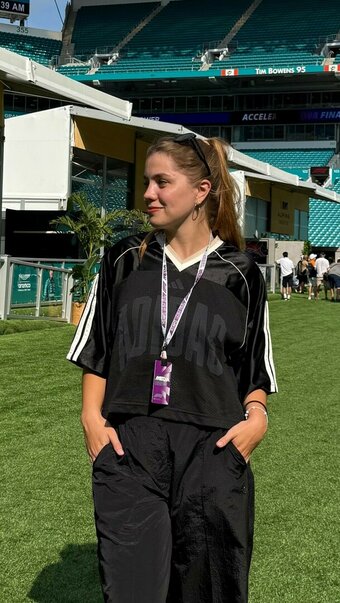Flor Andersen / F1 reporter 🇦🇷 / f1andersen / florenciandersen / https: Nude Leaks Photo 2