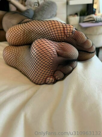 flora99f Nude Leaks Photo 4