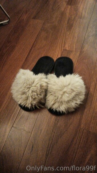 flora99f Nude Leaks Photo 19