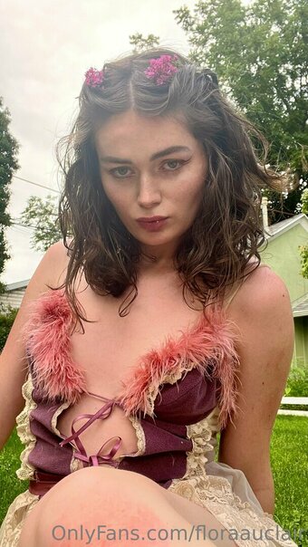 floraauclair Nude Leaks Photo 29