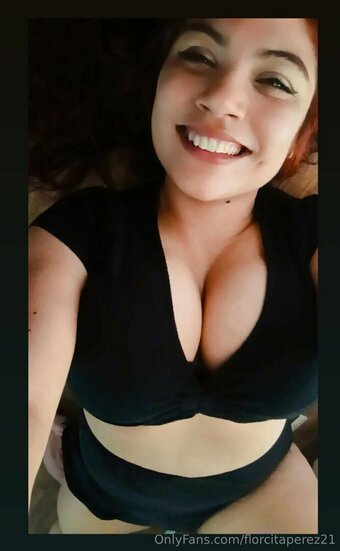 florcitaperez21 Nude Leaks Photo 2