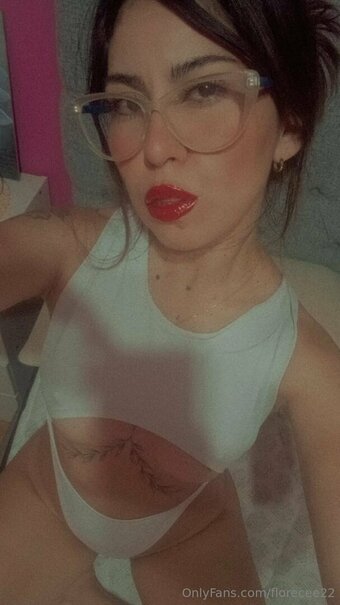 florecee22 Nude Leaks Photo 5