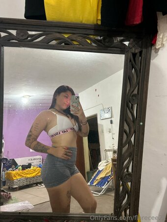 florecee22 Nude Leaks Photo 6