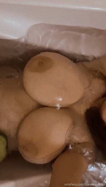 Florence Agapi / florence_agapi Nude Leaks OnlyFans Photo 22