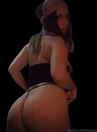 Florence / florenys Nude Leaks OnlyFans Photo 1
