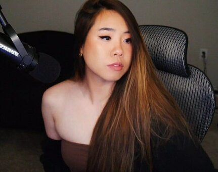 Floskeee / floskeee.tv / floskeeee / flothebunny Nude Leaks OnlyFans Photo 22